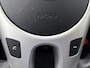 Kia Venga 1.4 CVVT Summer Edition Climate , navi , elektrisch glazen panorama-dak , cruise , lm velgen , tel , usb .