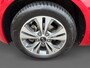 Kia Venga 1.4 CVVT Summer Edition Climate , navi , elektrisch glazen panorama-dak , cruise , lm velgen , tel , usb .