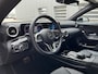 Mercedes-Benz CLA Shooting Brake 250 e Business Line / Navigatie / Camera / Parkeersensoren V+A / Stoelverwarming  / Elektrische achterklep /