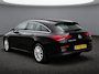 Mercedes-Benz CLA Shooting Brake 250 e Business Line / Navigatie / Camera / Parkeersensoren V+A / Stoelverwarming  / Elektrische achterklep /