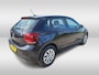 Volkswagen Polo 1.0 TSI Comfortline Executive Navigatie / Parkeersensoren / Cruise control / Metallic lak HAL
