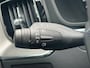 Volvo XC60 2.0 T6 Plug-in hybrid AWD Plus Black Edition | Stoelventilatie | Trekhaak | HU-Display | 360 camera | Pano | Nappa leder |