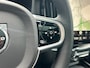 Volvo XC60 2.0 T6 Plug-in hybrid AWD Plus Black Edition | Stoelventilatie | Trekhaak | HU-Display | 360 camera | Pano | Nappa leder |