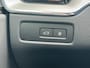 Volvo XC60 2.0 T6 Plug-in hybrid AWD Plus Black Edition | Stoelventilatie | Trekhaak | HU-Display | 360 camera | Pano | Nappa leder |