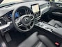 Volvo XC60 2.0 T6 Plug-in hybrid AWD Plus Black Edition | Stoelventilatie | Trekhaak | HU-Display | 360 camera | Pano | Nappa leder |