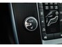 Volvo V40 2.0 T4 R-Design | 190PK | Leer | Panorama-dak | Trekhaak | Camera | Stoelverwarming |