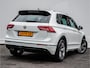 Volkswagen Tiguan 1.5 TSI Aut. Highline Business R Trekhaak/ Panoramadak/ Virtual dash/ 360 camera/ Stoelverwarming