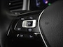 Volkswagen T-Roc 1.5 TSI Sport 150PK DSG/AUTO Trekhaak afneembaar | Cruise control adaptief | Navigatie | Apple carplay Android auto | Airco auto | Draadloze telefoonlader | Parkeersensoren voor/achter | LED | DAB | 16"LMV