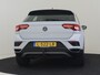 Volkswagen T-Roc 1.5 TSI Sport 150PK DSG/AUTO Trekhaak afneembaar | Cruise control adaptief | Navigatie | Apple carplay Android auto | Airco auto | Draadloze telefoonlader | Parkeersensoren voor/achter | LED | DAB | 16"LMV