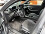 Peugeot 208 Hybrid 145 PK Automaat GT | Alcantara Stoelen met Verwarming en Massage | Full LED Verlichting | Navigatie via Telefoon | Camera | Parkeersensoren | Cruise Control | Keyless Entry | Dakspoiler | DAB+ Radio | Digitaal Dashboard | Apple Carplay Draadloos | Sportieve GT Uitvoering |