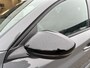 Peugeot 208 Hybrid 145 PK Automaat GT | Alcantara Stoelen met Verwarming en Massage | Full LED Verlichting | Navigatie via Telefoon | Camera | Parkeersensoren | Cruise Control | Keyless Entry | Dakspoiler | DAB+ Radio | Digitaal Dashboard | Apple Carplay Draadloos | Sportieve GT Uitvoering |