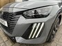 Peugeot 208 Hybrid 145 PK Automaat GT | Alcantara Stoelen met Verwarming en Massage | Full LED Verlichting | Navigatie via Telefoon | Camera | Parkeersensoren | Cruise Control | Keyless Entry | Dakspoiler | DAB+ Radio | Digitaal Dashboard | Apple Carplay Draadloos | Sportieve GT Uitvoering |