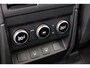 Land Rover Defender 110 3.0 D250 110 X-Dynamic SE 7-Persoons | Stoelverwarming | Trekhaak | Uniek