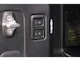Land Rover Defender 110 3.0 D250 110 X-Dynamic SE 7-Persoons | Stoelverwarming | Trekhaak | Uniek