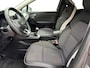 Renault Captur 1.0 TCe 90 techno Zeer lage kilometerstand , Apple Carplay/Android Auto , navi , cruise , camera , lm velgen , parkeersensor , tel , usb .