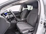 Volkswagen Golf 1.0 eTSI Life Business Automaat - Panoramaschuif-kanteldak - Navigatie - LED - Camera - PDC