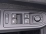 Volkswagen Golf 1.0 eTSI Life Business Automaat - Panoramaschuif-kanteldak - Navigatie - LED - Camera - PDC