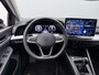 Volkswagen Golf Variant 1.5 TSI Life Business Navigatie - Stoelverwarming - Trekhaak - Camera - ErgoActive bestuurdersstoel - LED
