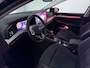 Volkswagen Golf Variant 1.5 TSI Life Business Navigatie - Stoelverwarming - Trekhaak - Camera - ErgoActive bestuurdersstoel - LED