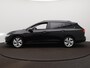 Volkswagen Golf Variant 1.5 TSI Life Business Navigatie - Stoelverwarming - Trekhaak - Camera - ErgoActive bestuurdersstoel - LED