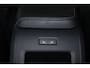 Volvo XC60 T6 Plug-in hybrid AWD Plus Dark -  LONG RANGE - Panorama/schuifdak - IntelliSafe Assist & Surround - 360º Camera - Harman/Kardon audio - Adaptieve LED koplampen - Verwarmde voorstoelen, stuur & achterbank - Parkeersensoren voor & achter - Elektr. bedienb. voorstoelen met geheugen - Geventileerd Nappa Leder - Draadloze tel. lader - Extra getint glas - Elektr. inklapbare trekhaak - 20' LMV
