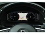 Volkswagen Transporter 2.0 TDI 200pk DSG L2H1 28 Bulli | LED | Adaptieve Cruise Control | Lederen Bekleding | Achteruitrijcamera | Trekhaak | 2x Schuifdeur