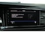 Volkswagen Transporter 2.0 TDI 200pk DSG L2H1 28 Bulli | LED | Adaptieve Cruise Control | Lederen Bekleding | Achteruitrijcamera | Trekhaak | 2x Schuifdeur
