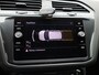 Volkswagen Tiguan 1.5 TSI Comfortline Business 131 PK| Origineel Nederlands | 1e Eigenaar | Navigatie | Trekhaak | Parkeersensoren | Climatronic | Achterklep Elektrisch | Apple Carplay | Android Auto