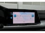 Volkswagen Golf 1.0 eTSI 110pk DSG Life | Navigatie | Achteruitrijcamera | App Connect