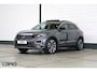 Volkswagen T-Roc 1.5 TSI 3x R-Line | Pano Virtual Camera ACC Keyless CarPlay LED