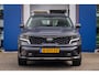 Kia Sorento 1.6 T-GDI Plug-in Hybrid 4WD DynamicLine 7p. | Trekhaak | 7-zitter! | Cruise adaptief | Stoel/stuur verwarming | Camera | Elektrisch verstelbare bestuurdersstoel | Winterset | Achteruitrijcamera | Apple Carplay/Android Auto|telefoonintegratie premium | Cruise control adaptief met Stop&Go en stuurhulp