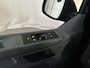 Volkswagen Transporter 2.0 TDI 150pk DSG L2H1 3-zits Navigatie Cruise Control App-Connect Trekhaak