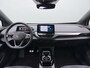 Volkswagen ID.4 Pro 77 kWh Navigatie - LED - Parkeersensoren voor en achter - ACC - Sfeerverlichting