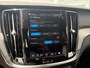 Volvo V60 2.0 T6 Plug-in hybrid AWD Plus Dark l Trekhaak l Semi wegklapbare trekhaak l