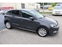 Volkswagen Polo 1.2 TSI BlueMotion Highline Cruise control/Climate control/Parkeersensoren/Bluetooth/Navigatie/Licht metalen velgen