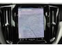 Volvo XC60 2.0 T8 Plug-in hybrid AWD Dark Panoramadak/Stoelverwarming v+a/Stuurverwarming/Harman kardon audio/360 graden camera/Elektrische stoelen met geheugen/Adaptieve cruis control/Lane assist/Apple carplay/Elektrische achterklep