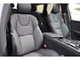 Volvo XC60 2.0 T8 Plug-in hybrid AWD Dark Panoramadak/Stoelverwarming v+a/Stuurverwarming/Harman kardon audio/360 graden camera/Elektrische stoelen met geheugen/Adaptieve cruis control/Lane assist/Apple carplay/Elektrische achterklep