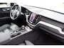 Volvo XC60 2.0 T8 Plug-in hybrid AWD Dark Panoramadak/Stoelverwarming v+a/Stuurverwarming/Harman kardon audio/360 graden camera/Elektrische stoelen met geheugen/Adaptieve cruis control/Lane assist/Apple carplay/Elektrische achterklep
