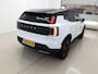 Volvo EX30 Cross Country Twin Motor Performance Ultra 69 kWh | Warmtepomp | Stoel + Stuur verwarming | Extra getint Glas | PDC V+A en 360 Camera | Harman en Kardon Audio | Elektrische stoelbediening | Panoramadak |