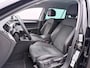 Volkswagen Passat 1.4 TSI PHEV GTE Business Automaat - Navigatie - Trekhaak - ErgoComfort-stoel - Camera - Stoelverwarming