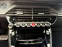Peugeot e-208 EV GT 350 50 kWh 136pk | Camera | Navigatie | Apple Carplay | Stoelverwarming | All Season Banden |