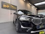 BMW X1 xDrive25e High Executive | X-line | Pano | Memory | Volledig leer | ACC | HUD | Navi | Camera | Luxe auto!