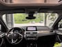 BMW X1 xDrive25e High Executive | X-line | Pano | Memory | Volledig leer | ACC | HUD | Navi | Camera | Luxe auto!