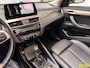BMW X1 xDrive25e High Executive | X-line | Pano | Memory | Volledig leer | ACC | HUD | Navi | Camera | Luxe auto!