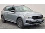 Skoda Kamiq 1.0 TSI Selection Camera achter - Zwarte gril - 17 inch Wielen - Winter Pack - Privacy Glass - Zwart dak en A Stijl -