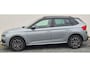 Skoda Kamiq 1.0 TSI Selection Camera achter - Zwarte gril - 17 inch Wielen - Winter Pack - Privacy Glass - Zwart dak en A Stijl -