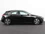 Mercedes-Benz A-klasse 200 Automaat Advantage Navigatie Apple Carplay/Android Auto Camera Adaptive cruise control Stoelverwarming Parkeer sensoren