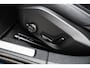 Volvo V60 T6 Plug-in hybrid AWD Ultra Dark | Schuif-/kanteldak | Head Up Display | Donker Glas | Sportstoelen | Power Seats | Harman Kardon |