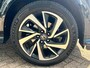 Honda HR-V 1.5 i-VTEC Executive AUTOMAAT | PANORAMADAK | CAMERA | PARKEER SENSOREN V+A | NAVIGATIE | HALF LEDER | NED. AUTO |