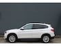 BMW X1 sDrive18i Executive Navigatie Wit-Metallic PDC